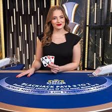 Live gaple dealer table on fyrwin showing domino tiles and player positions